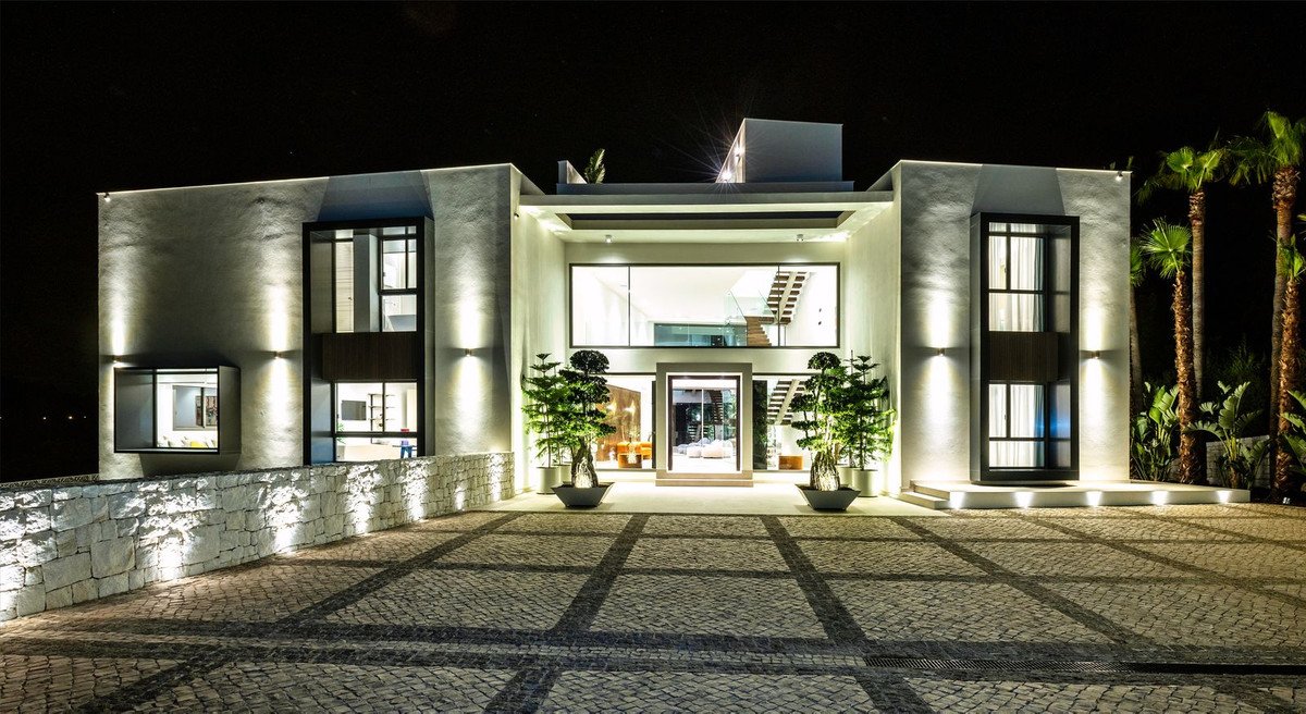 6 Bed Detached Villa in La Zagaleta