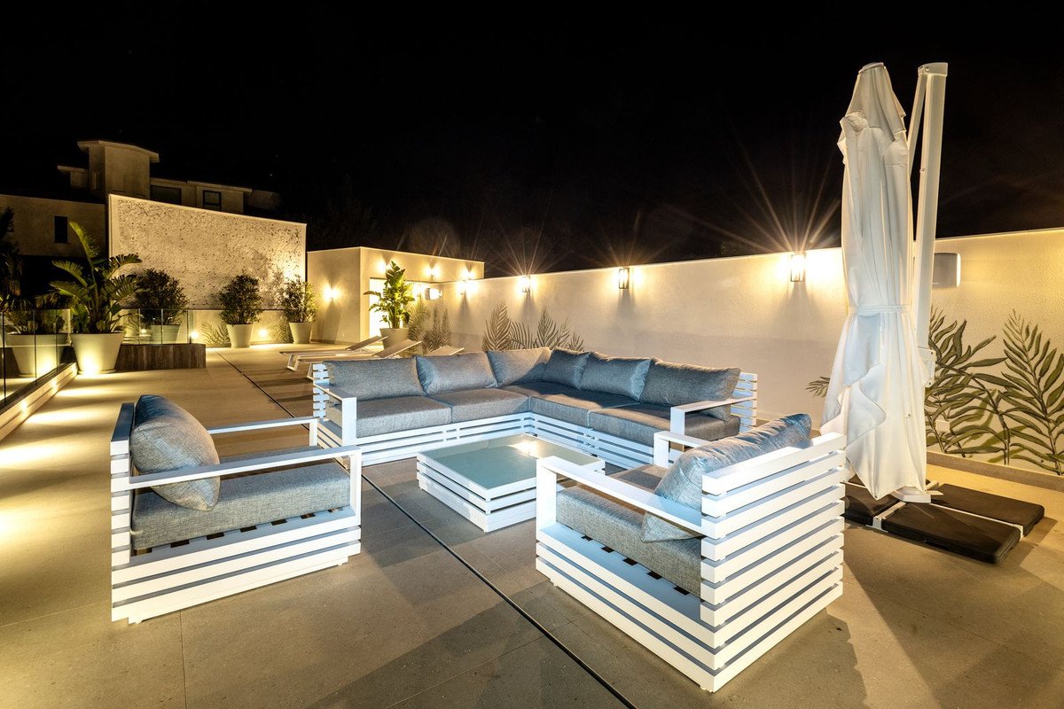 6 Bed Detached Villa in La Zagaleta