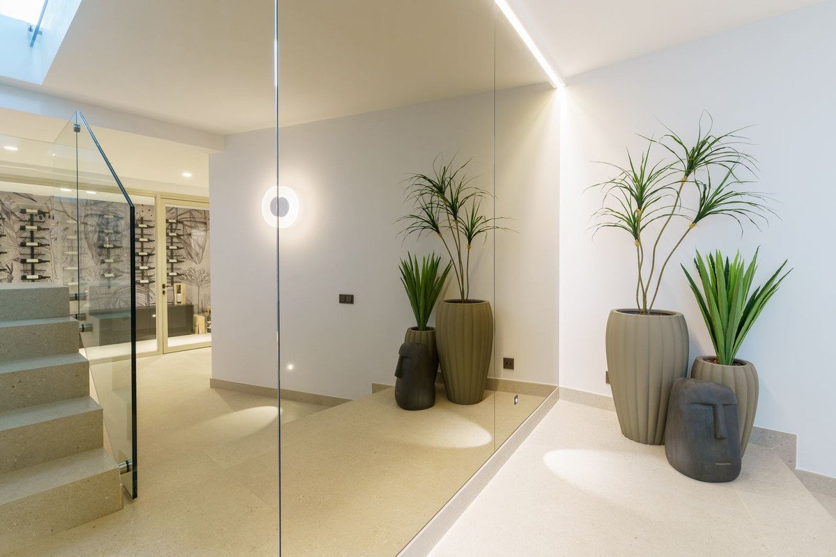 6 Bed Detached Villa in La Zagaleta