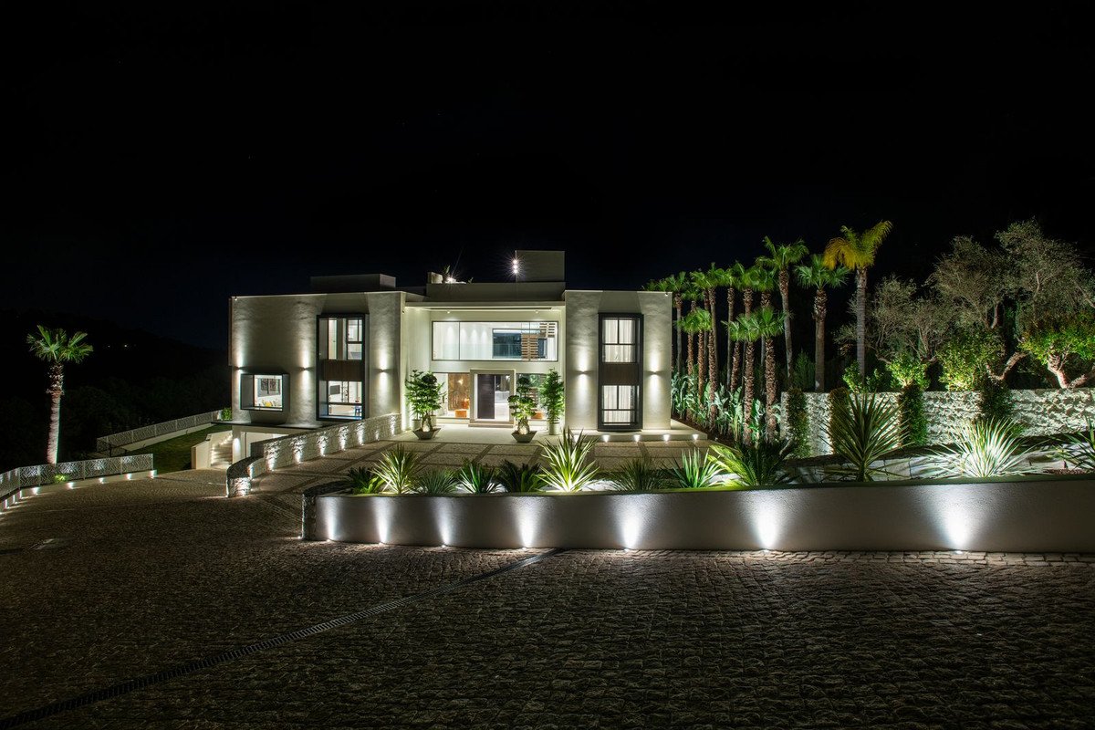 6 Bed Detached Villa in La Zagaleta