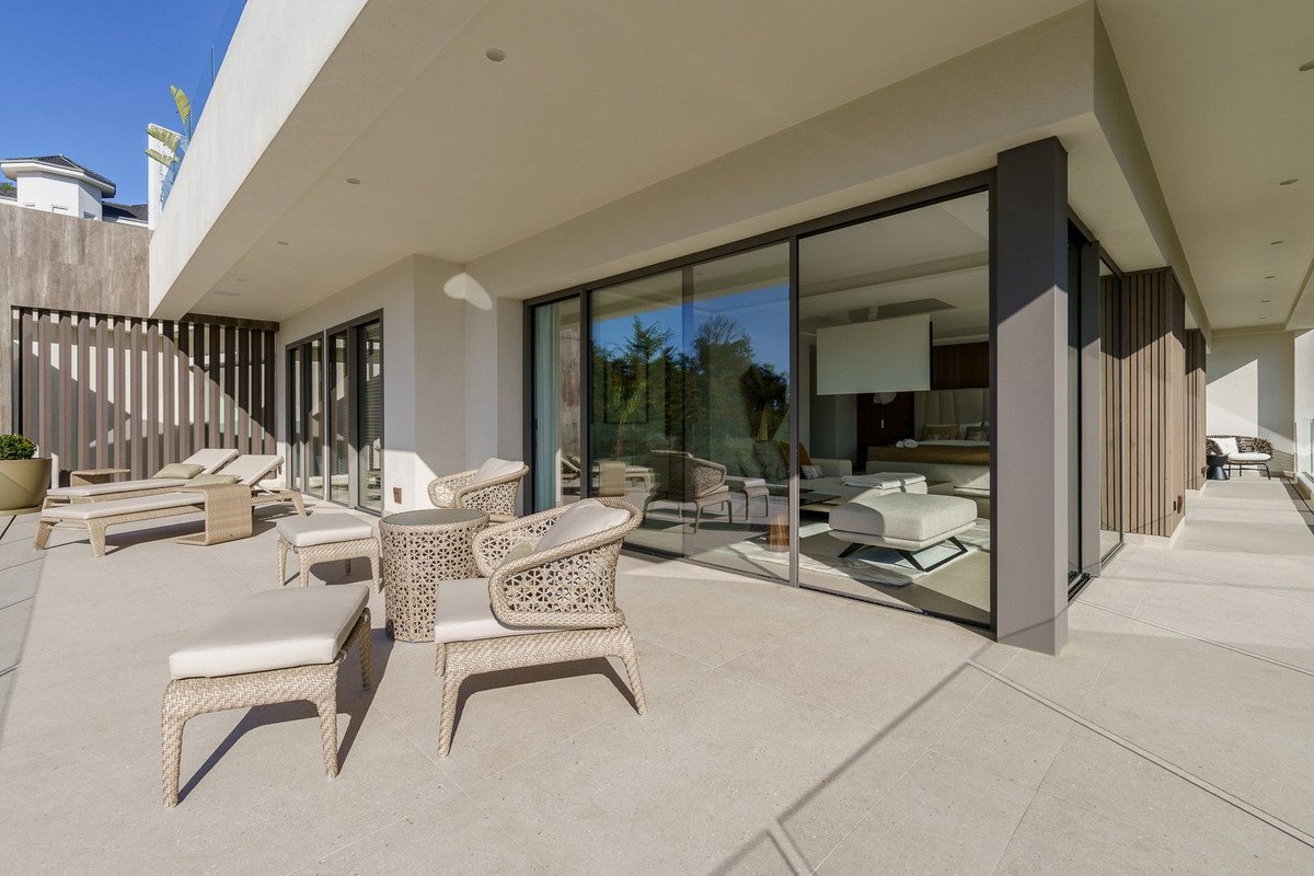 6 Bed Detached Villa in La Zagaleta