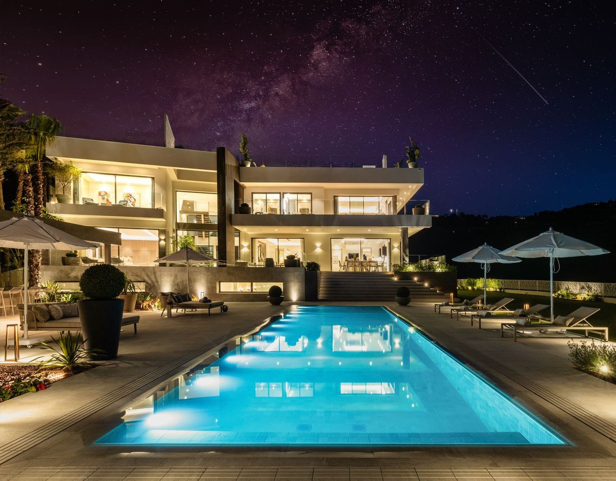 6 Bed Detached Villa in La Zagaleta