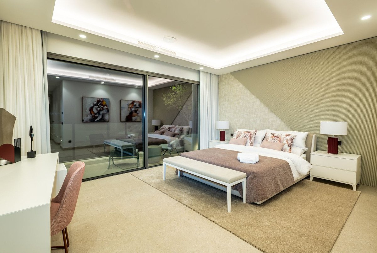 6 Bed Detached Villa in La Zagaleta