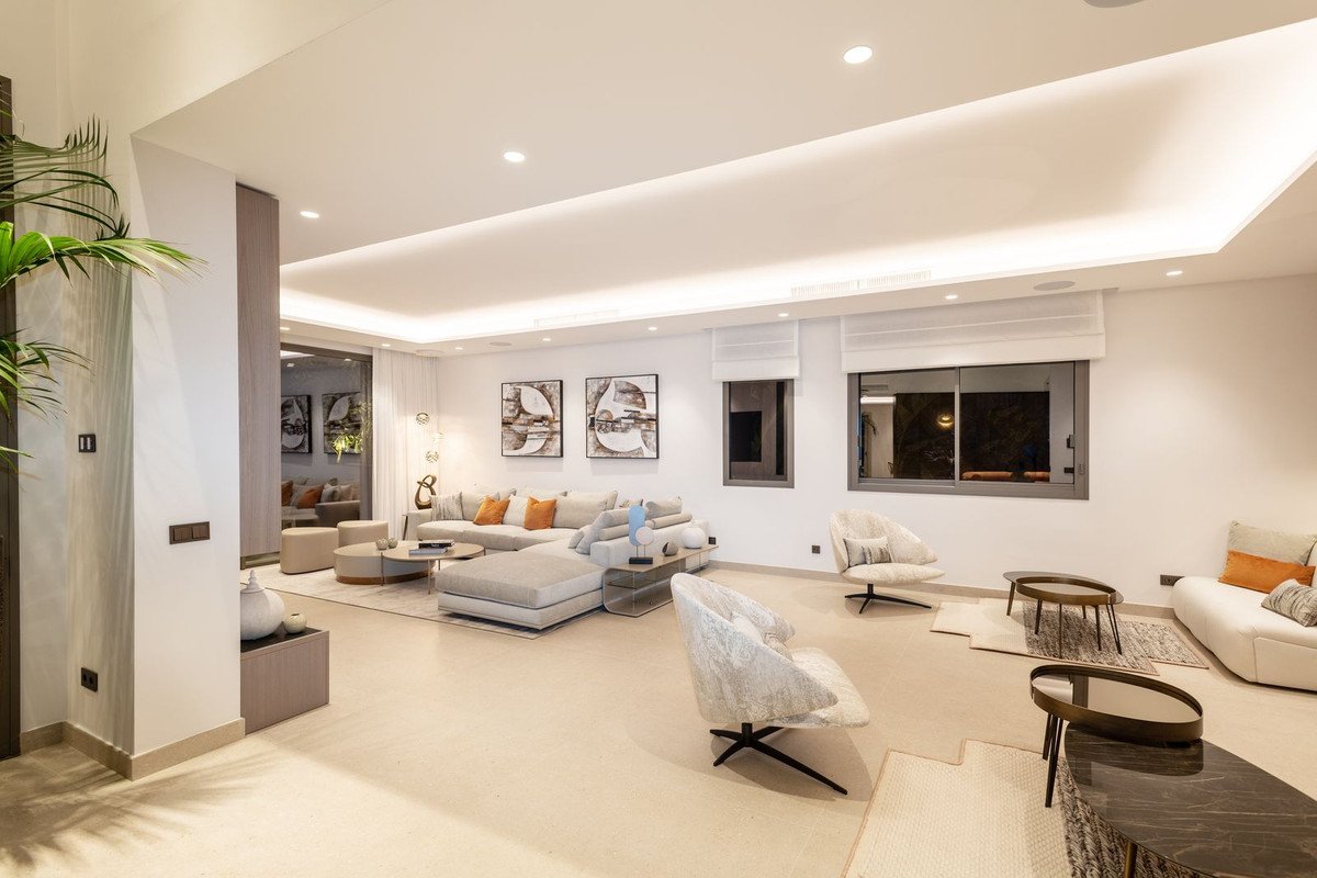 6 Bed Detached Villa in La Zagaleta