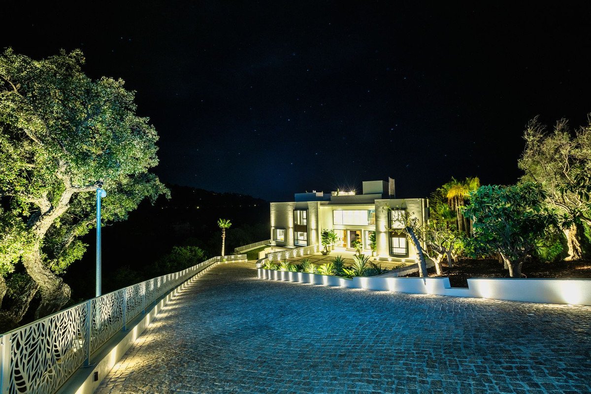 6 Bed Detached Villa in La Zagaleta