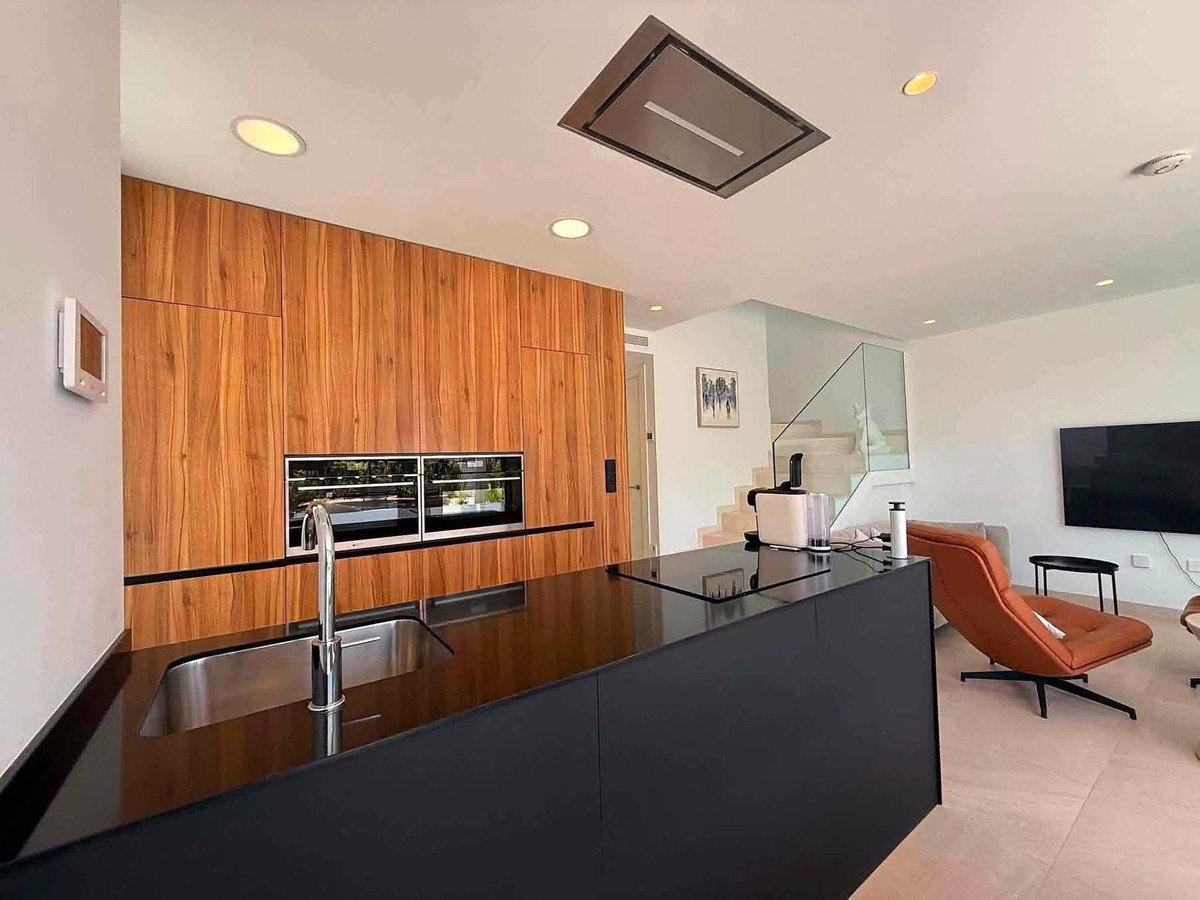 3 Bed Detached Villa in Santa Rosalia Lake and Life Resort
