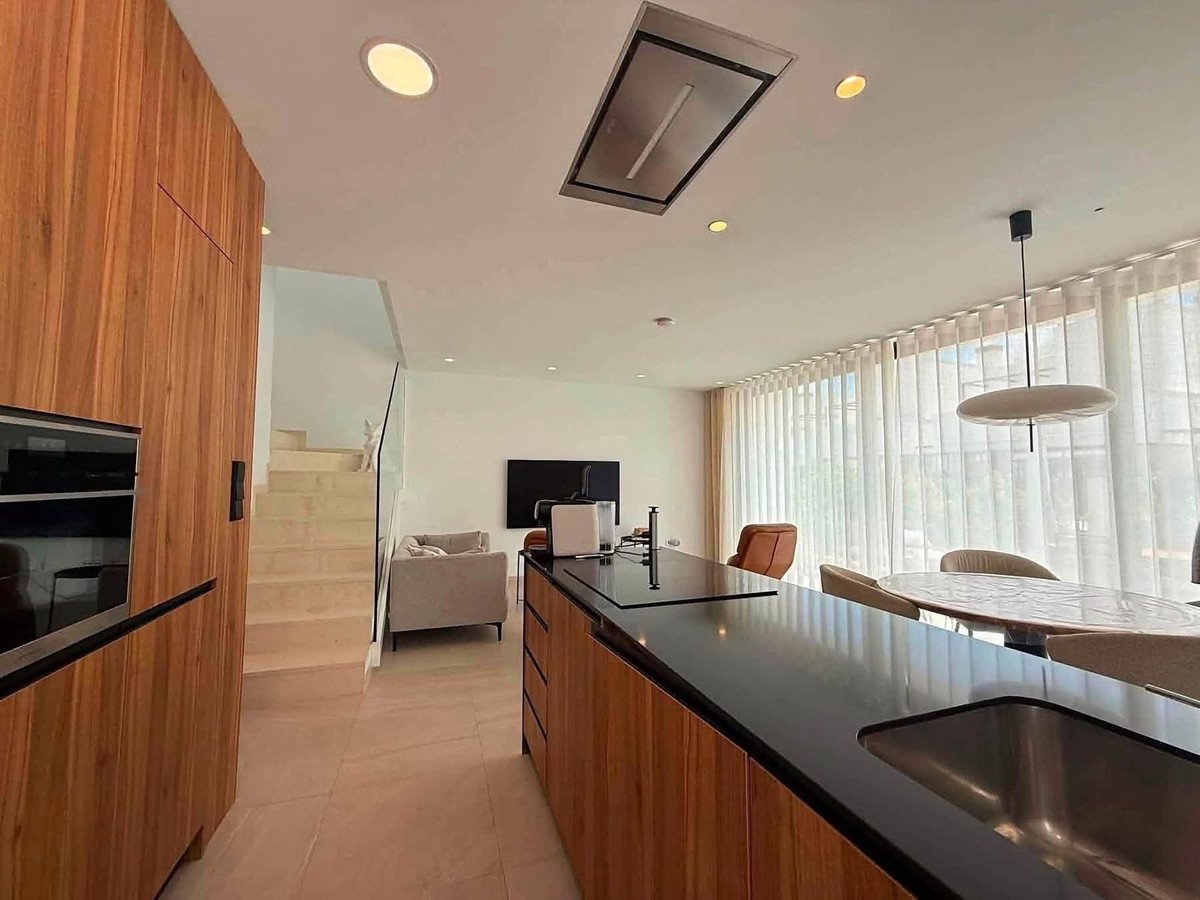 3 Bed Detached Villa in Santa Rosalia Lake and Life Resort