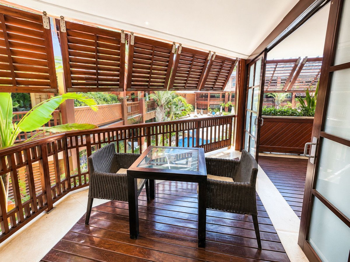 2 Bed Middle Floor Apartment in Puerto Banús