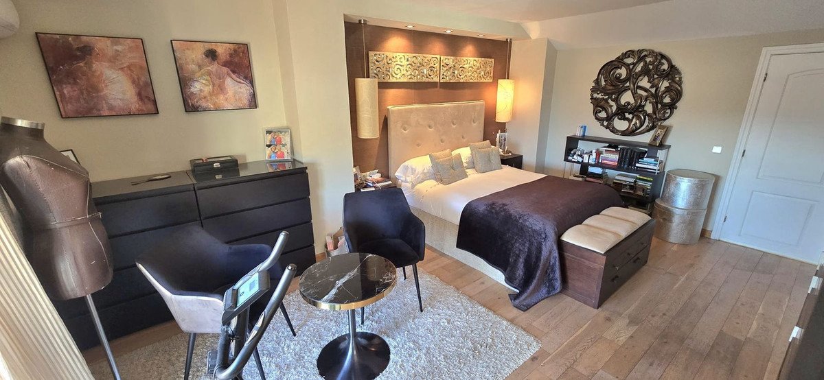 3 Bed Penthouse in Bel Air