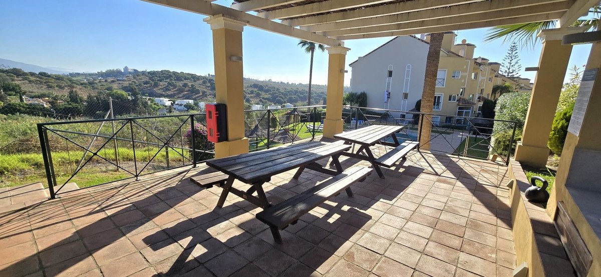 3 Bed Penthouse in Bel Air