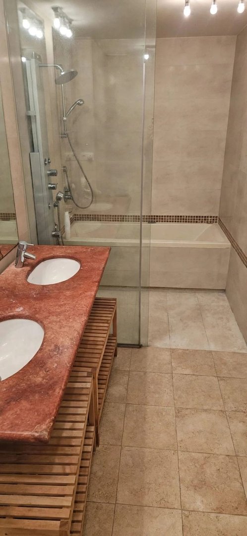 2 Bed Middle Floor Apartment in Sotogrande Marina