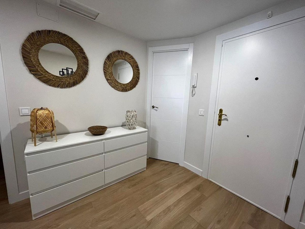 3 Bed Middle Floor Apartment in Marbella