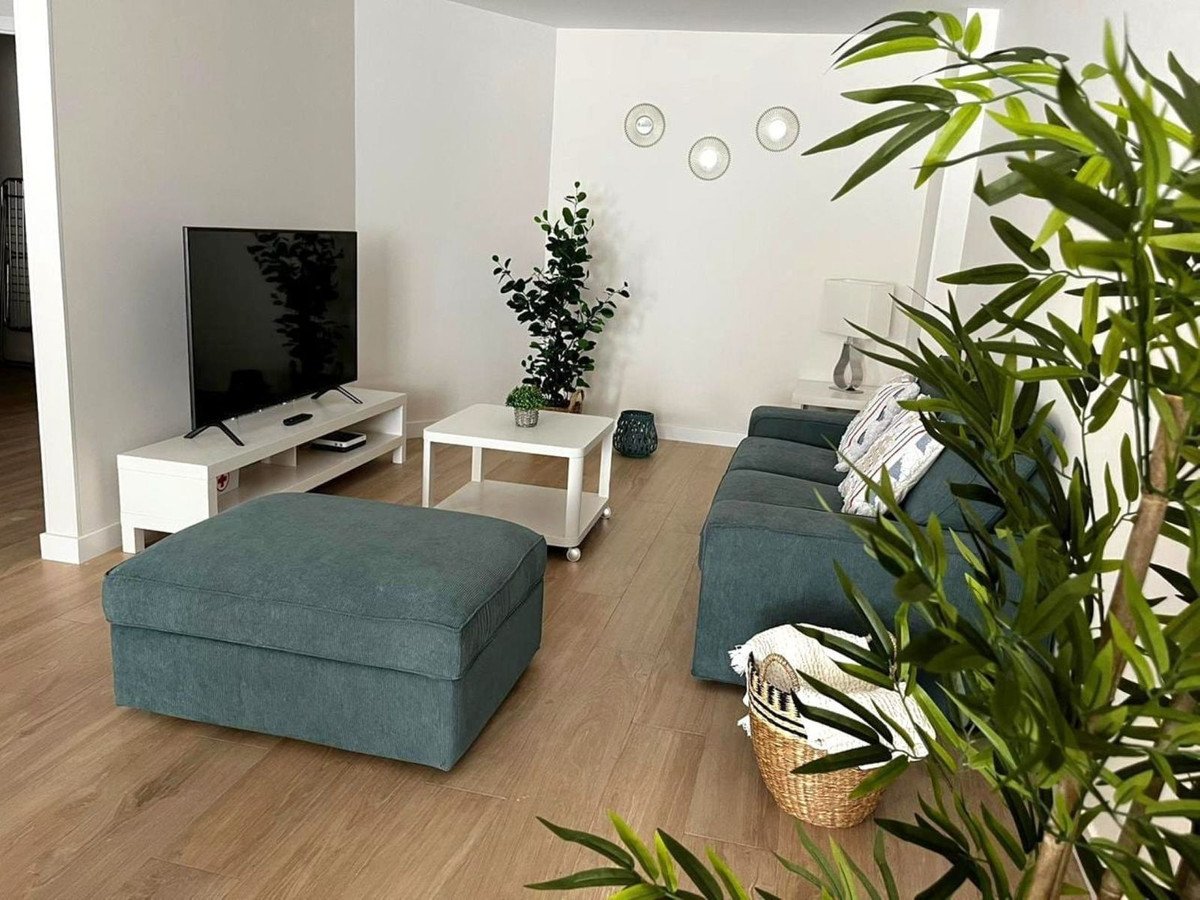 3 Bed Middle Floor Apartment in Marbella