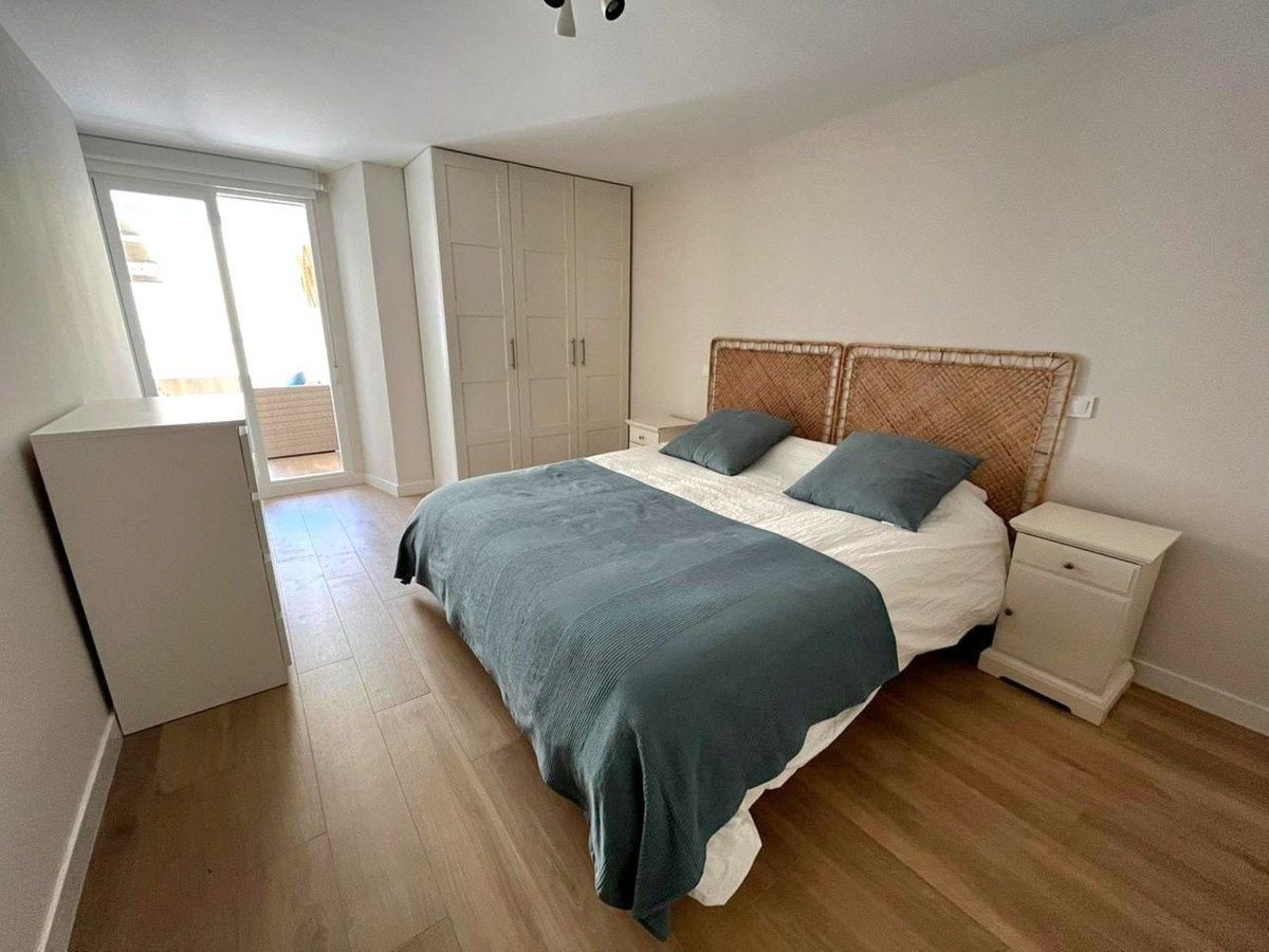 3 Bed Middle Floor Apartment in Marbella