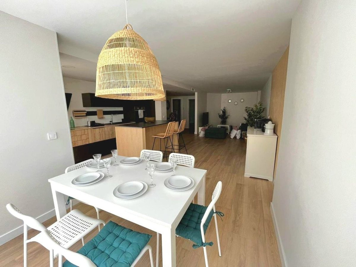 3 Bed Middle Floor Apartment in Marbella