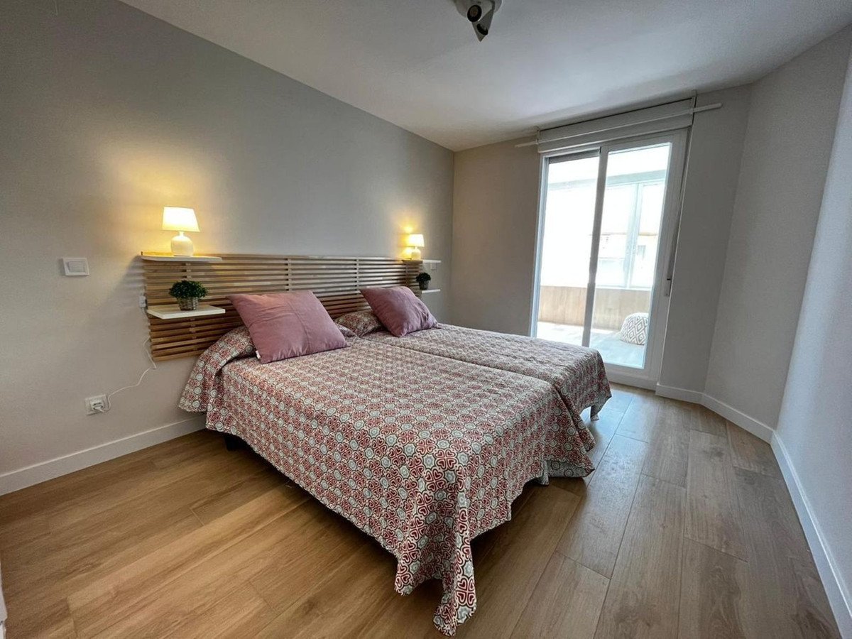3 Bed Middle Floor Apartment in Marbella