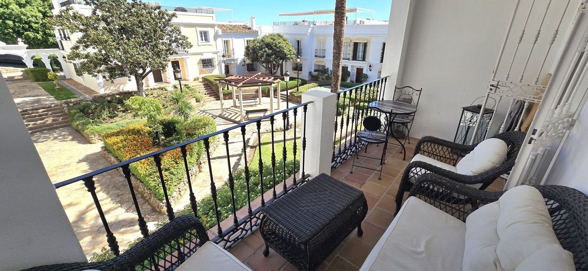 3 Bed Townhouse in Nueva Andalucía