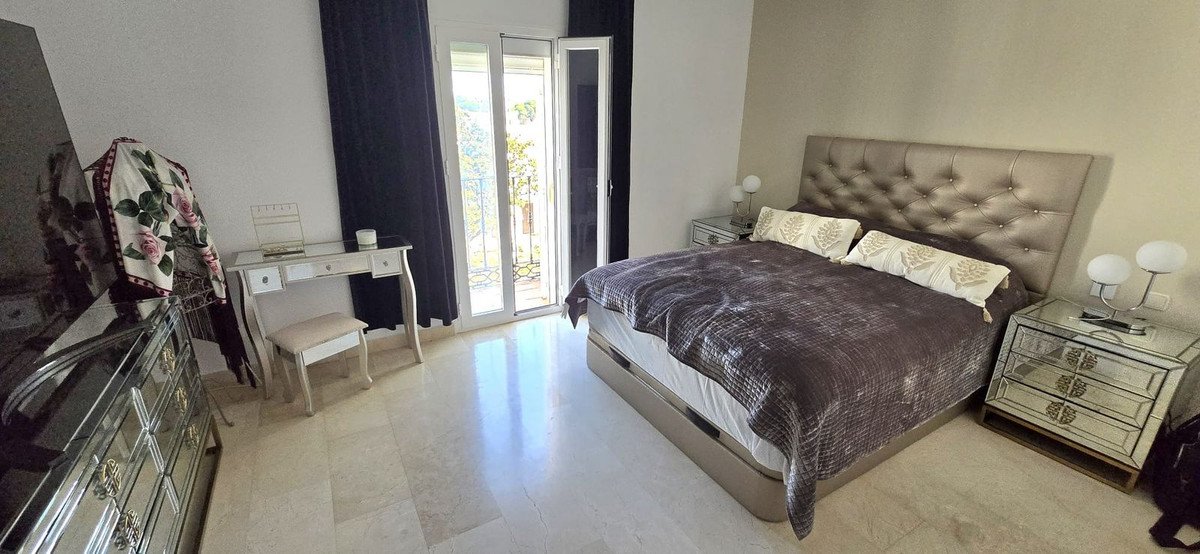 3 Bed Townhouse in Nueva Andalucía