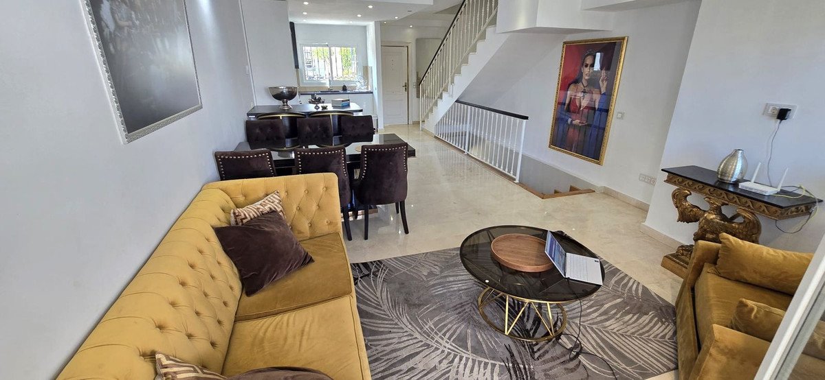 3 Bed Townhouse in Nueva Andalucía