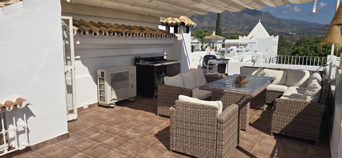 3 Bed Townhouse in Nueva Andalucía