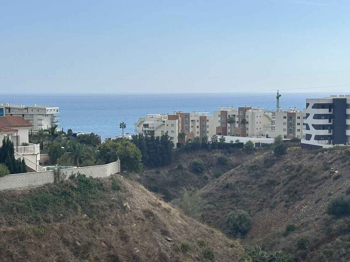 2 Bed Ground Floor Apartment in Higueron