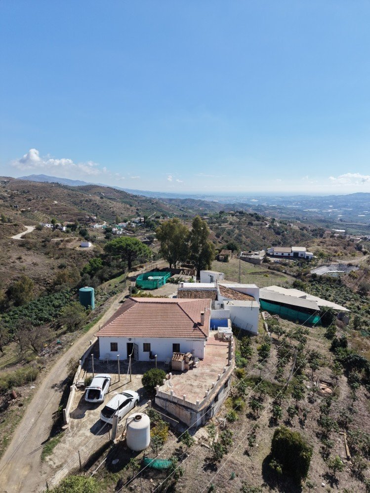6 Bed Finca - Cortijo in Benamargosa