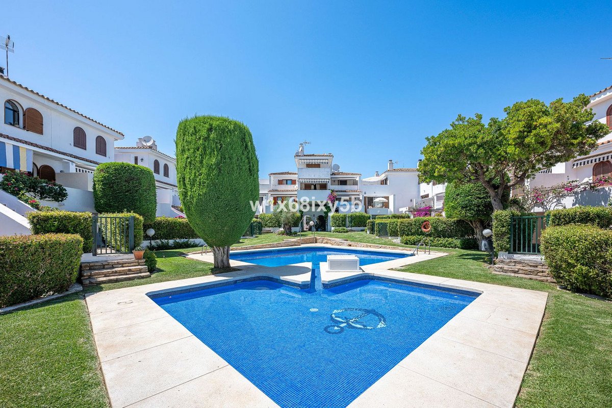 2 Bed Townhouse in Cancelada