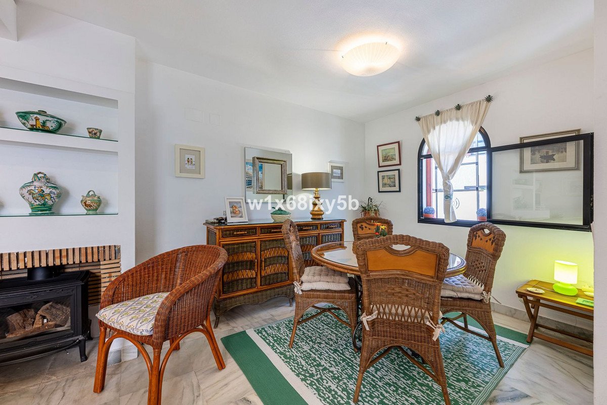 2 Bed Townhouse in Cancelada