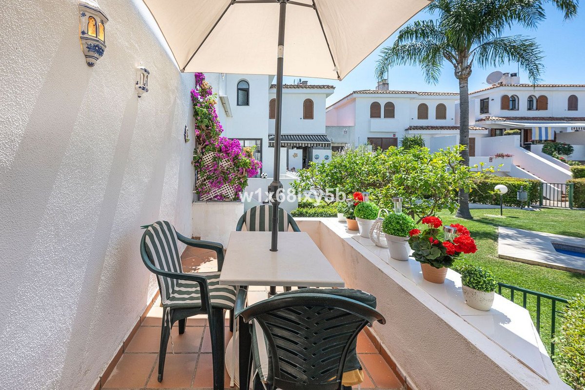 2 Bed Townhouse in Cancelada