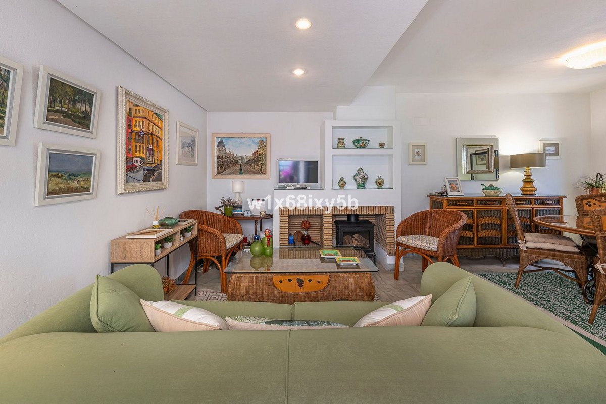 2 Bed Townhouse in Cancelada