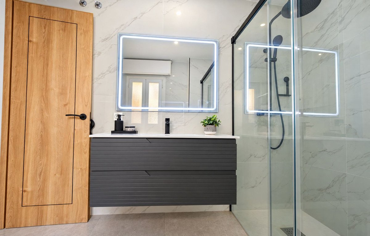 3 Bed Penthouse Duplex in San Roque Club
