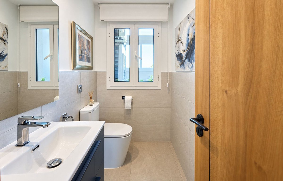 3 Bed Penthouse Duplex in San Roque Club