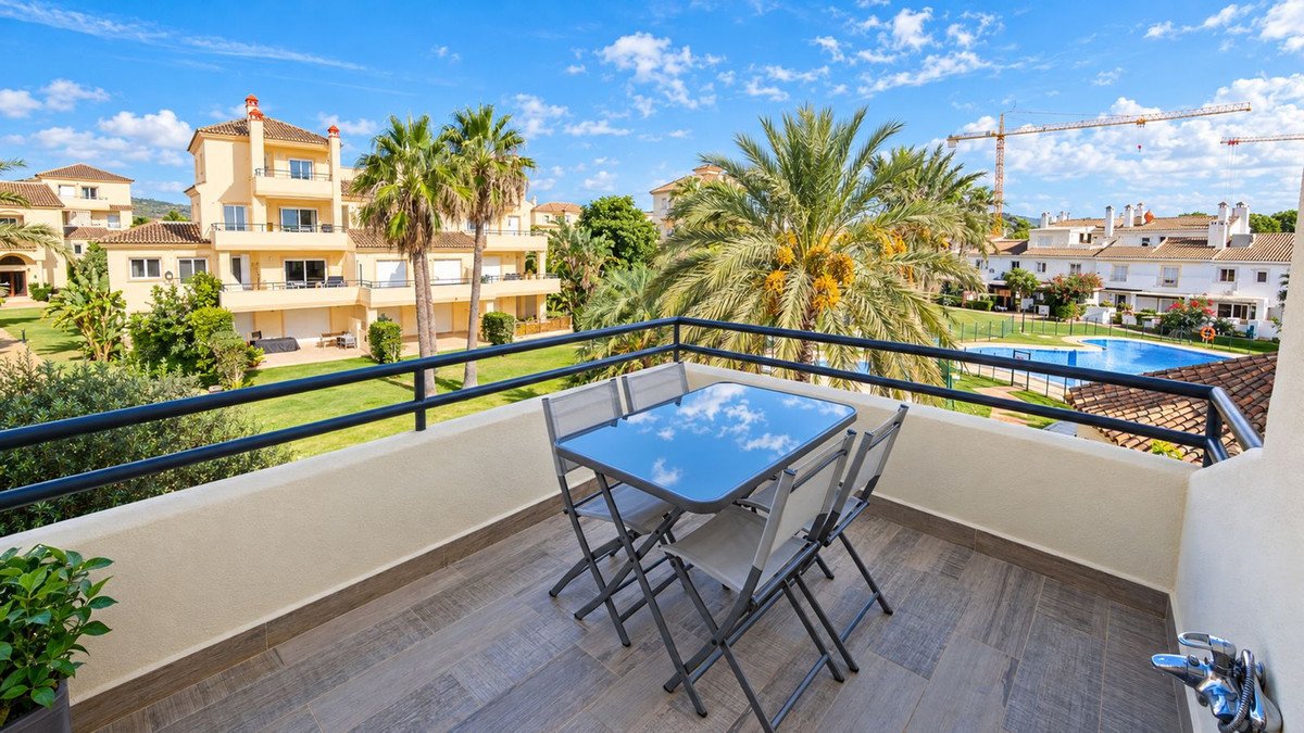 3 Bed Penthouse Duplex in San Roque Club
