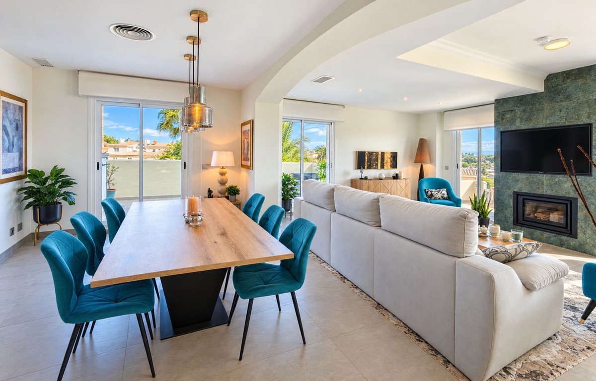 3 Bed Penthouse Duplex in San Roque Club