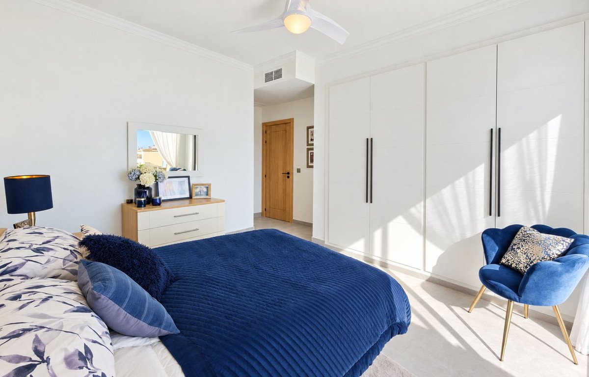 3 Bed Penthouse Duplex in San Roque Club