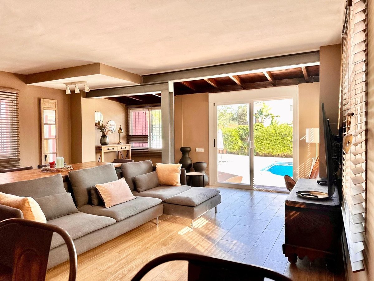 3 Bed Detached Villa in Marbella