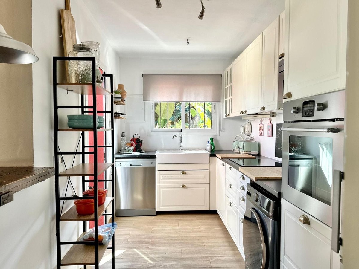 3 Bed Detached Villa in Marbella