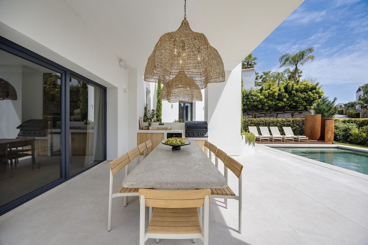 4 Bed Detached Villa in Atalaya