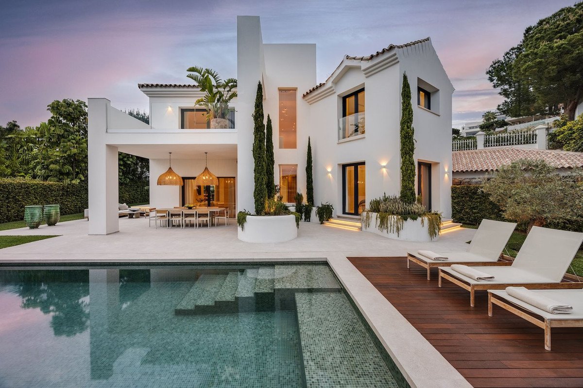 4 Bed Detached Villa in Atalaya