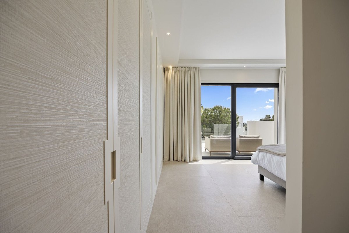 4 Bed Detached Villa in Atalaya