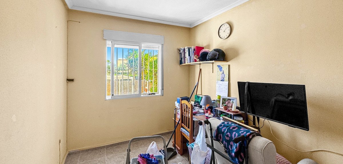 3 Bed Bungalow in Playa Flamenca
