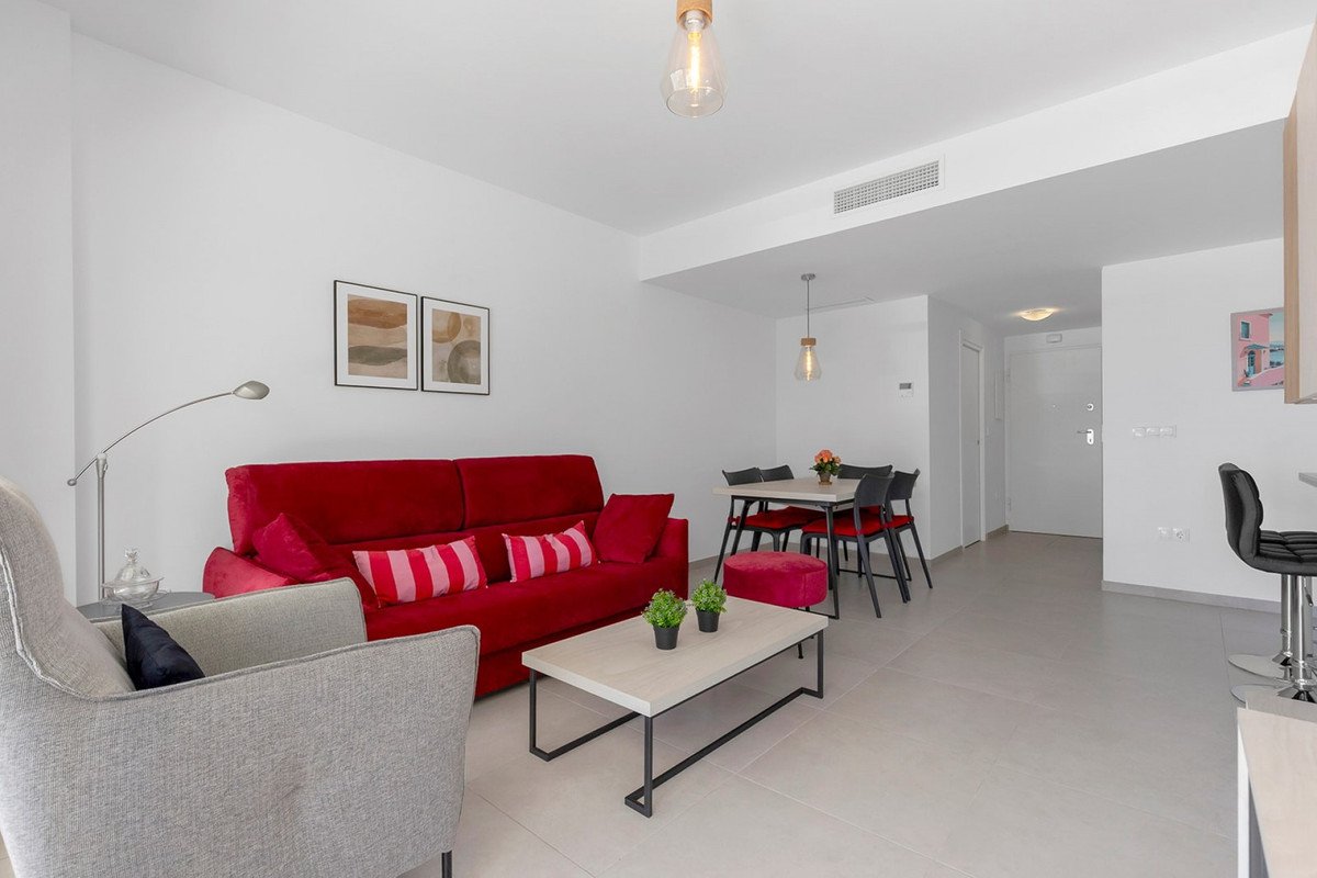 2 Bed Ground Floor Apartment in La Zenia