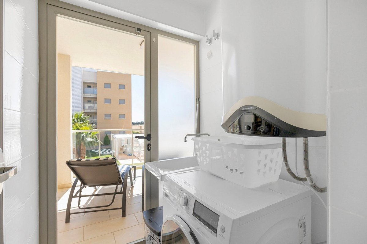 2 Bed Ground Floor Apartment in La Zenia