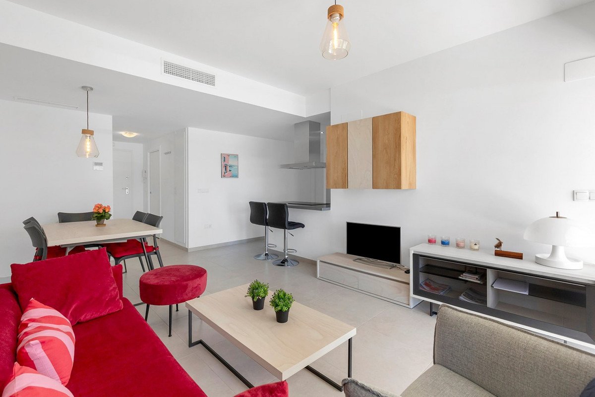2 Bed Ground Floor Apartment in La Zenia