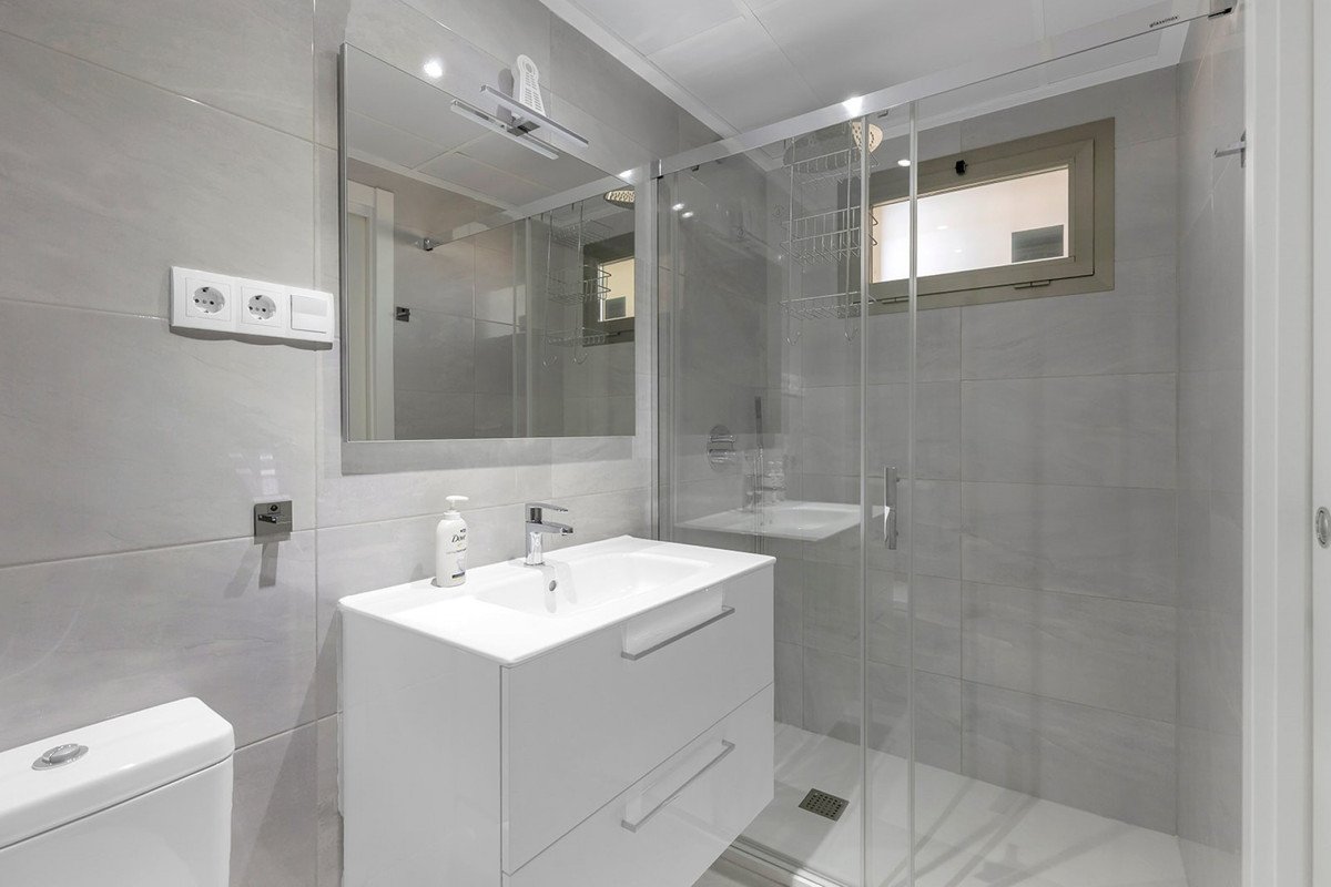 2 Bed Ground Floor Apartment in La Zenia