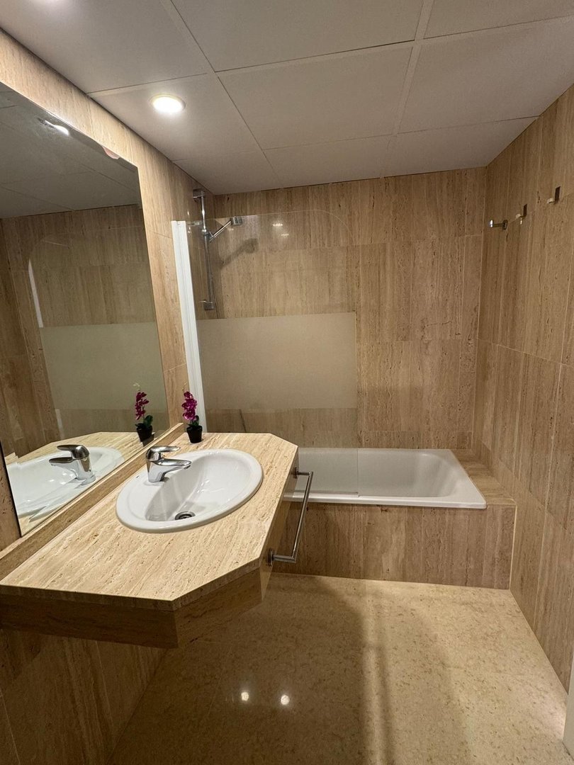 1 Bed Middle Floor Apartment in Elviria
