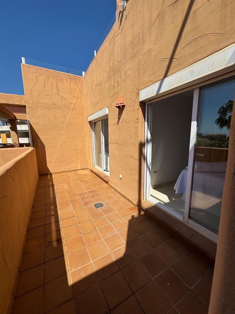 1 Bed Middle Floor Apartment in Elviria