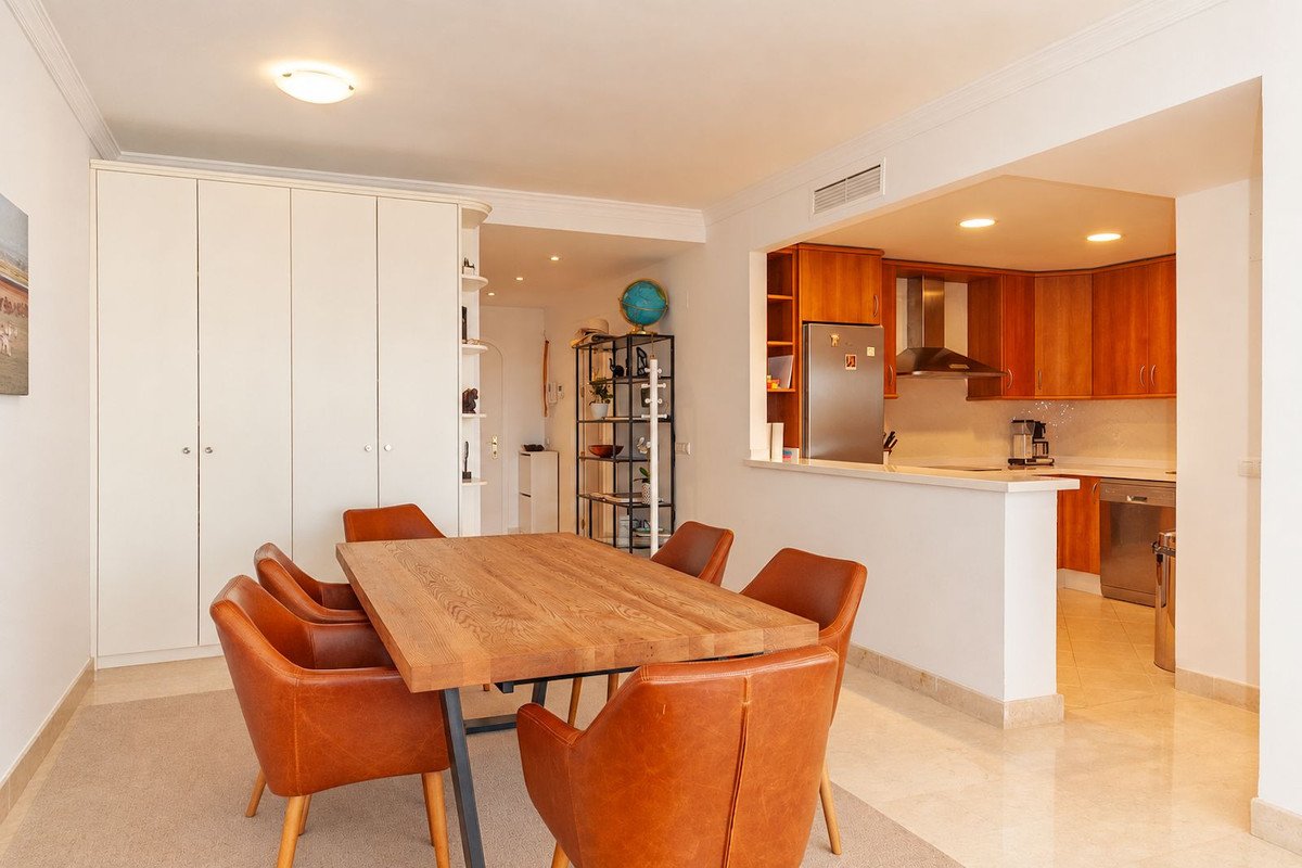 2 Bed Ground Floor Apartment in Elviria