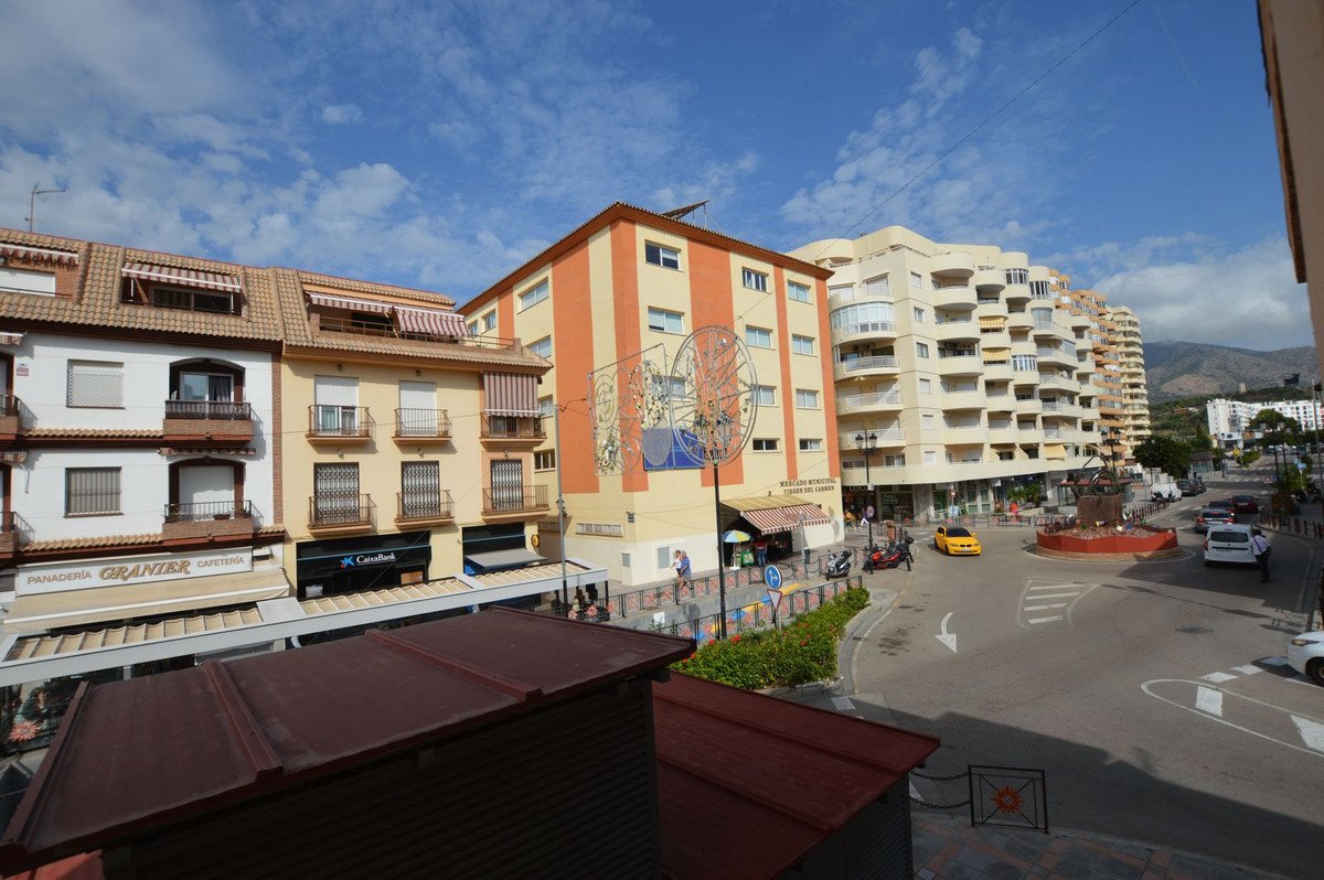 3 Bed Middle Floor Apartment in Los Boliches