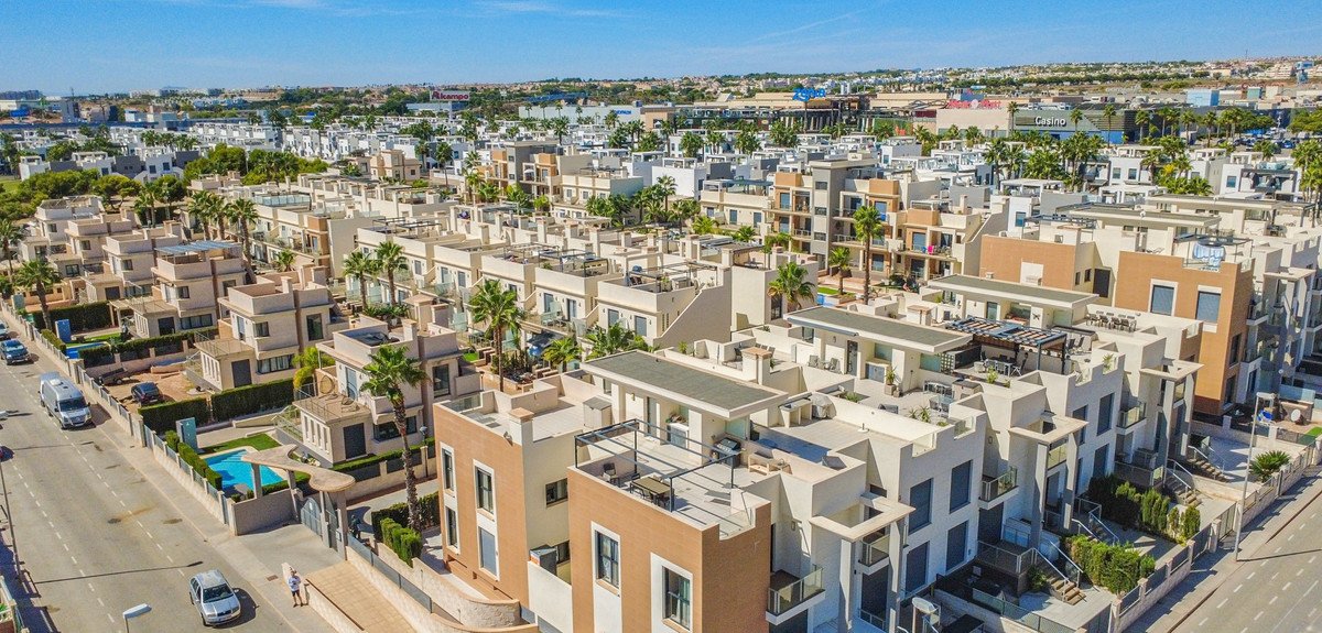 3 Bed Penthouse in La Zenia